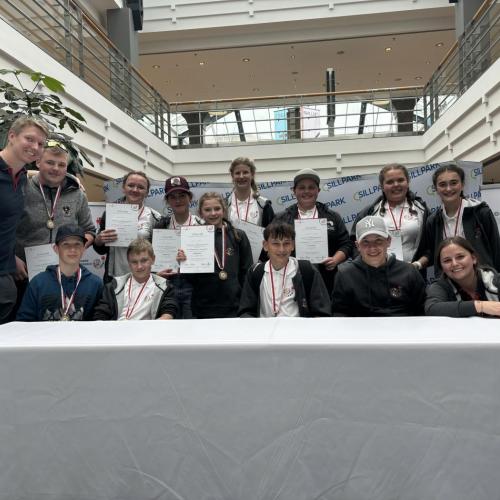  Gruppenfoto Helpteam 2023/24